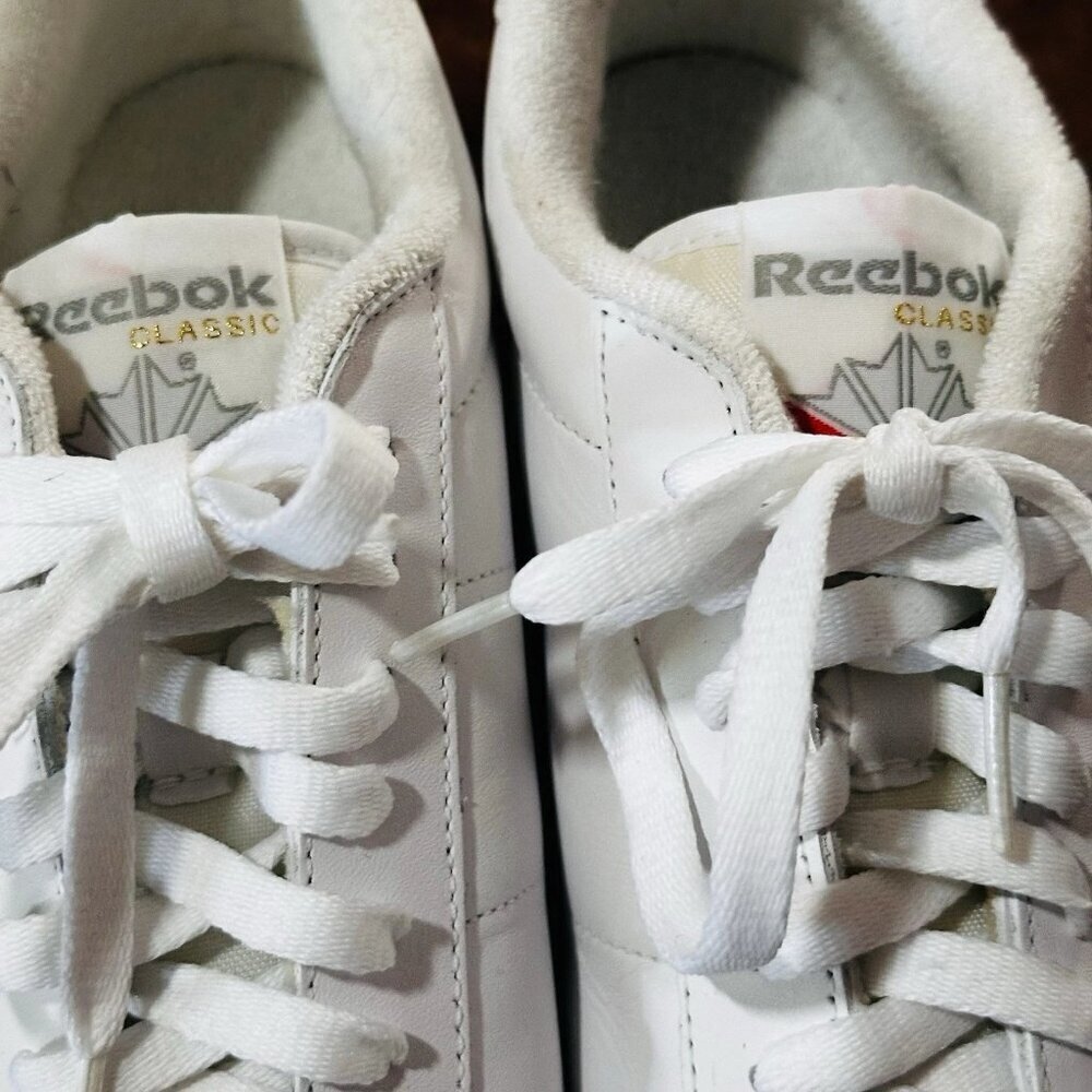 Reebok Women's White Reebok Shoes Size 8.5 - Classic Look - Picture 5 of 7